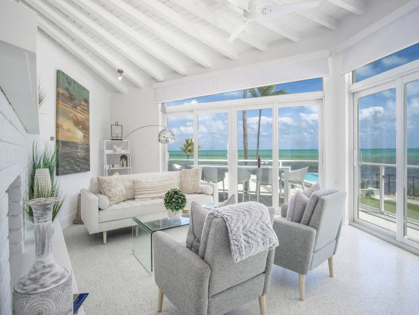 Islamorada Three Bedroom Home with Full Ocean View & Pool